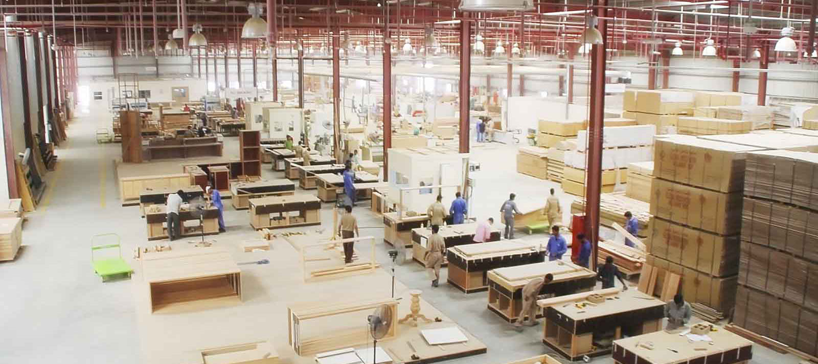 Tuyển 50 nam, nữ xưởng gỗ ván ép đi làm việc tại Trung Quốc